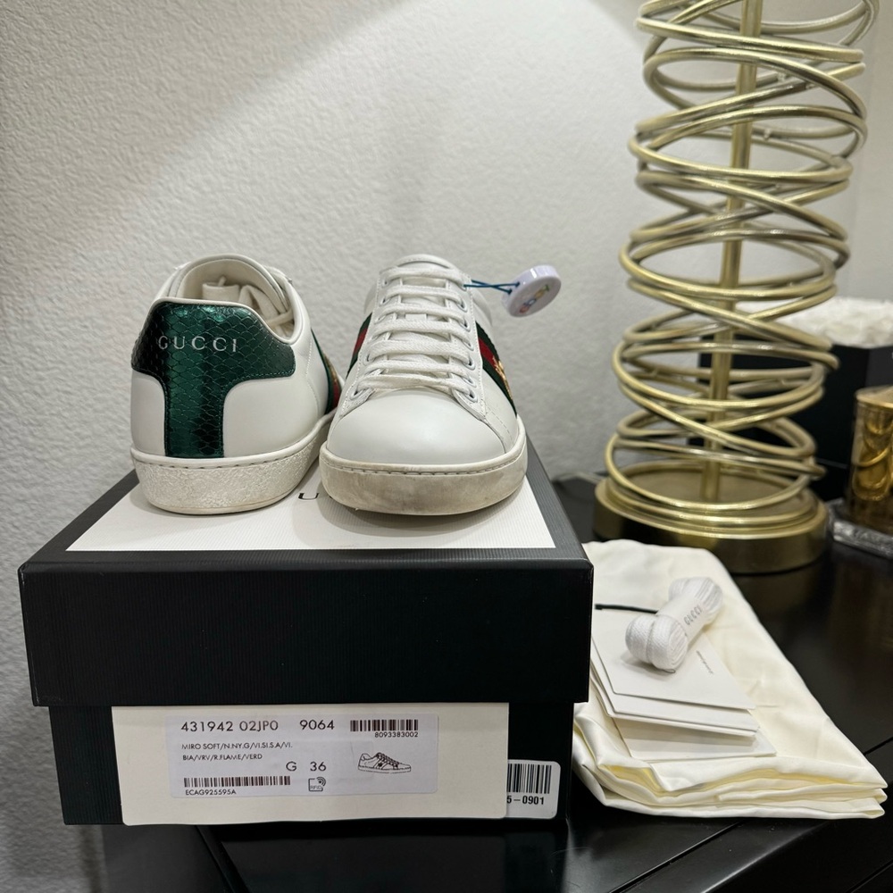 Gucci Ace Embroidered Bee Web Sneaker Leather White 36 - Picture 8 of 8
